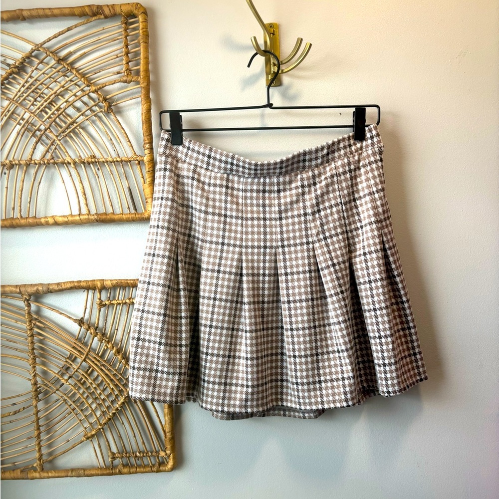 Preppy Gingham | Brown & White Checkered Pleated Mini Skirt | Size L